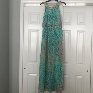 Vince Camuto Maxi Dress!!